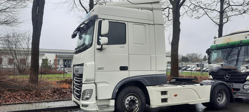 DAF XF106-460FT SZM Spoiler - Tractor unit: picture 2 DAF XF106-460FT SZM Spoiler - Tractor unit: picture 2