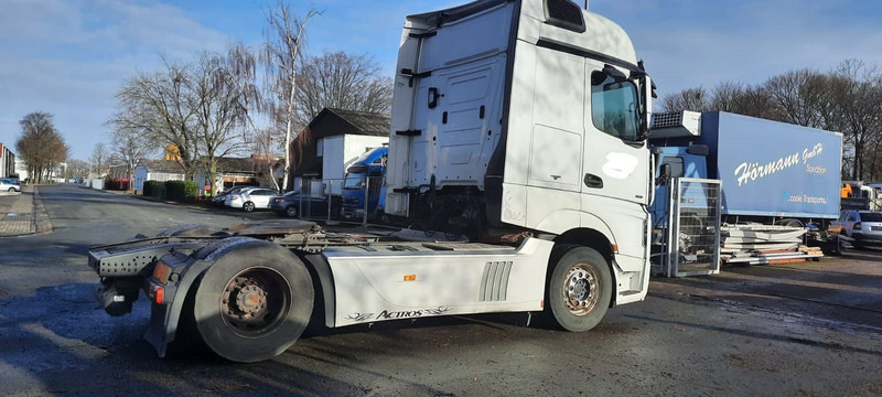 Mercedes-Benz 1845 Actros MP 4 - Tractor unit: picture 4 Mercedes-Benz 1845 Actros MP 4 - Tractor unit: picture 4