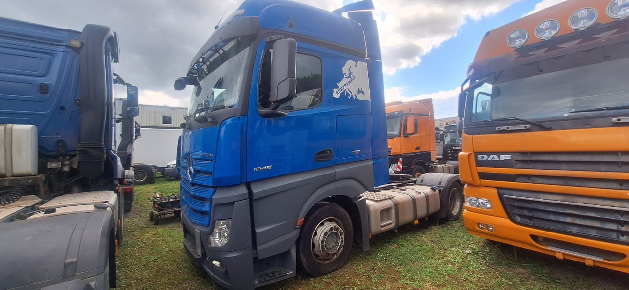 Mercedes-Benz 1845 SZM Actros - Tractor unit: picture 3 Mercedes-Benz 1845 SZM Actros - Tractor unit: picture 3