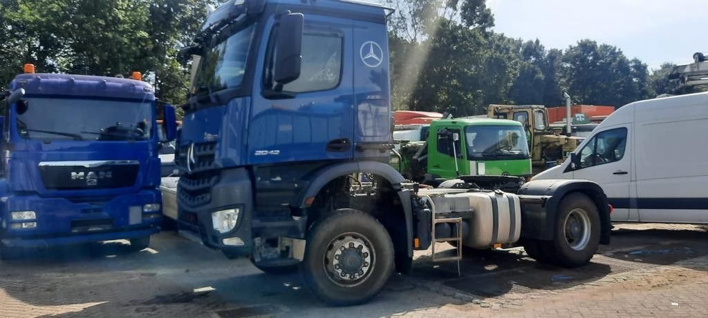 Mercedes-Benz 2043 Arocs 4x4 - Tractor unit: picture 1 Mercedes-Benz 2043 Arocs 4x4 - Tractor unit: picture 1