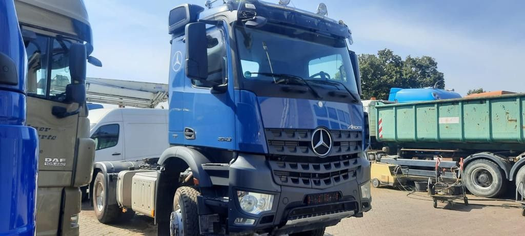 Mercedes-Benz 2043 Arocs 4x4 - Tractor unit: picture 2 Mercedes-Benz 2043 Arocs 4x4 - Tractor unit: picture 2