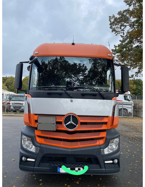 Mercedes-Benz Actros 1843 - Tractor unit: picture 3 Mercedes-Benz Actros 1843 - Tractor unit: picture 3