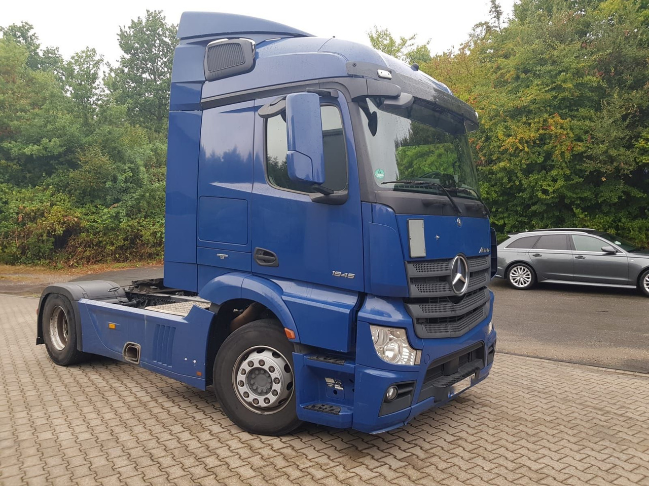 Mercedes-Benz Actros 1845 LS Vollspoiler - Tractor unit: picture 1 Mercedes-Benz Actros 1845 LS Vollspoiler - Tractor unit: picture 1