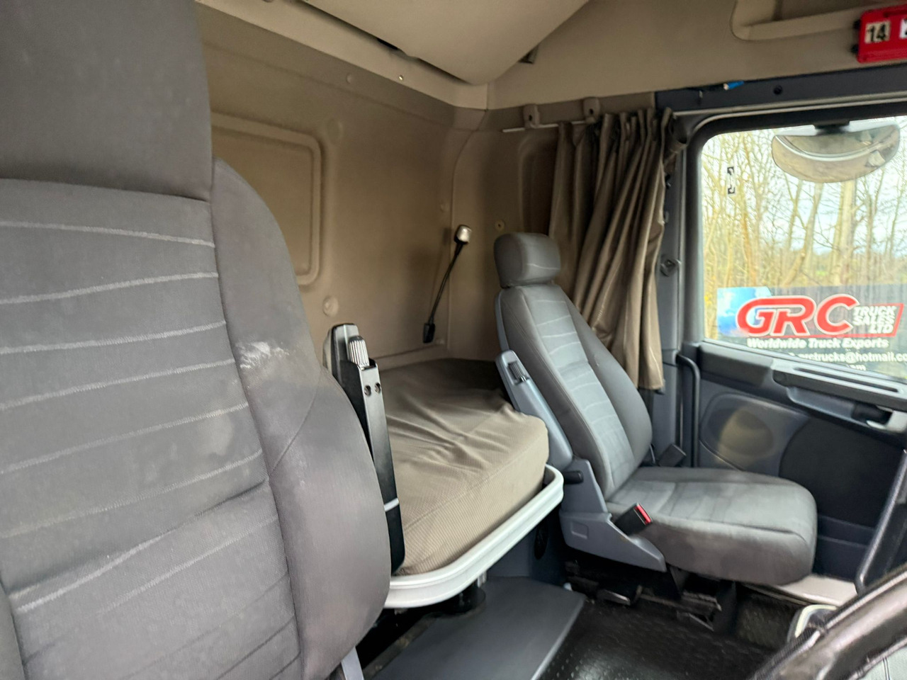 Tractor unit 2015 Scania R450 Tractor Unit: picture 32