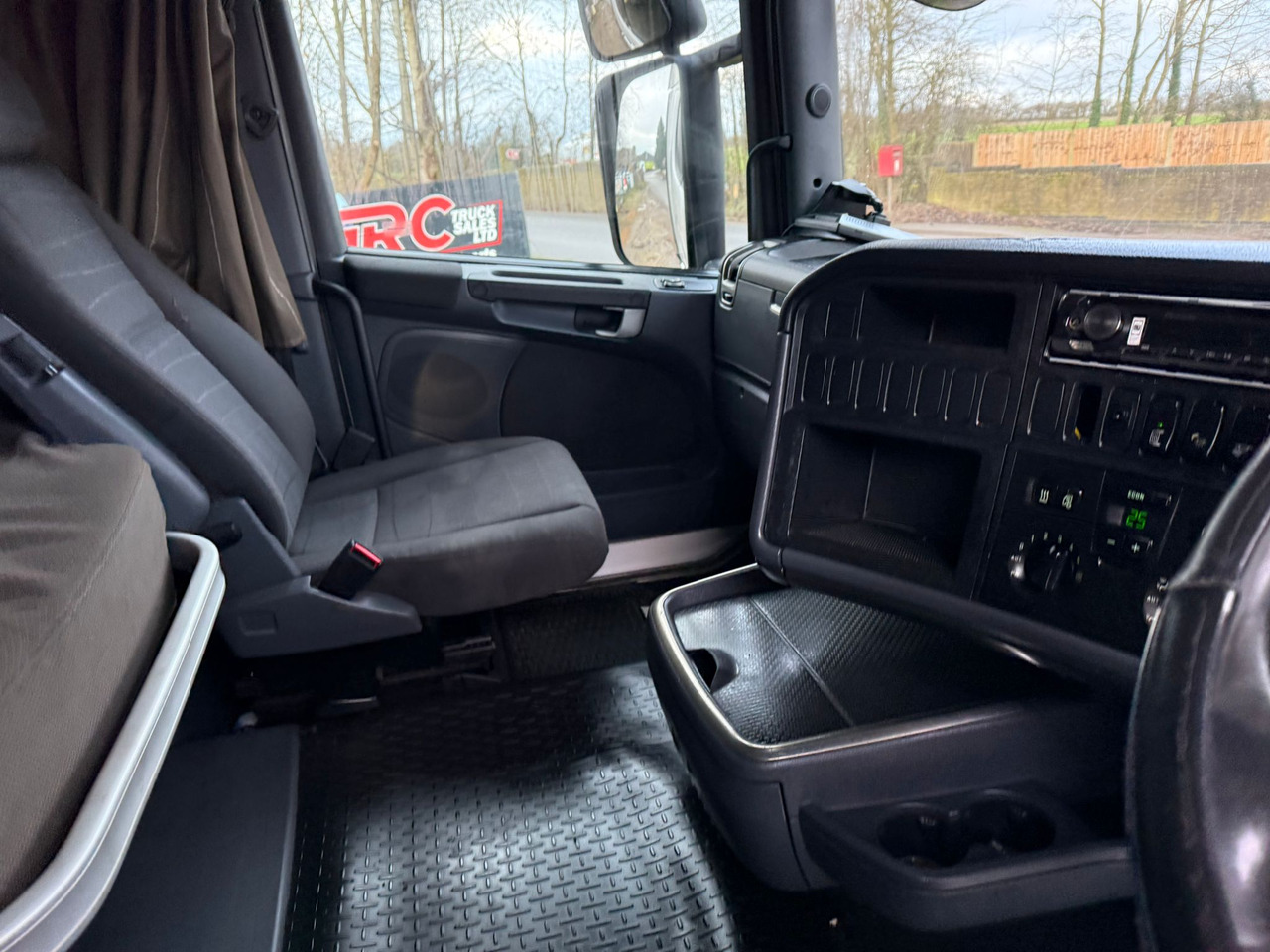 Tractor unit 2015 Scania R450 Tractor Unit: picture 30