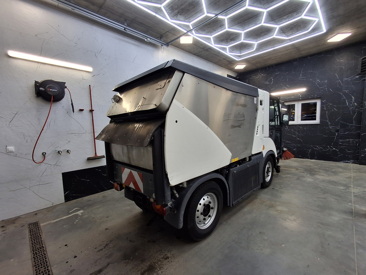 Hako Citymaster 2200 Zamiatarka Kehrmaschine Euro 6 PM2.5 2018r 2619 Mth - Road sweeper: picture 4 Hako Citymaster 2200 Zamiatarka Kehrmaschine Euro 6 PM2.5 2018r 2619 Mth - Road sweeper: picture 4