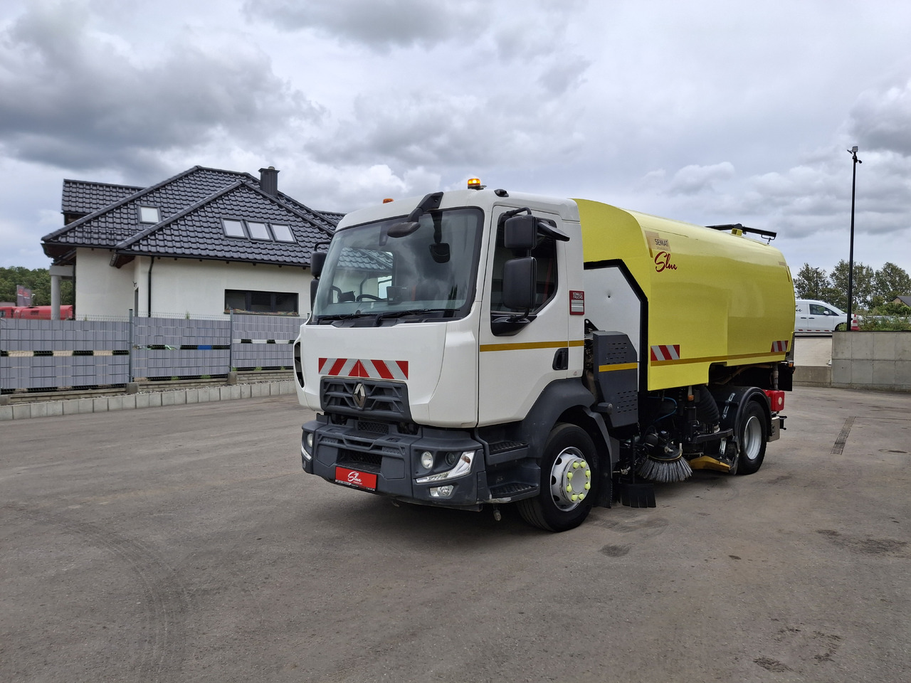 RENAULT D16 Zamiatarka Kehrmaschine SEMAT Zoeller FAUN Karcher Szczotki L/R Hydrostat Euro 6 PM10 Rura Do Liści - Road sweeper: picture 3 RENAULT D16 Zamiatarka Kehrmaschine SEMAT Zoeller FAUN Karcher Szczotki L/R Hydrostat Euro 6 PM10 Rura Do Liści - Road sweeper: picture 3