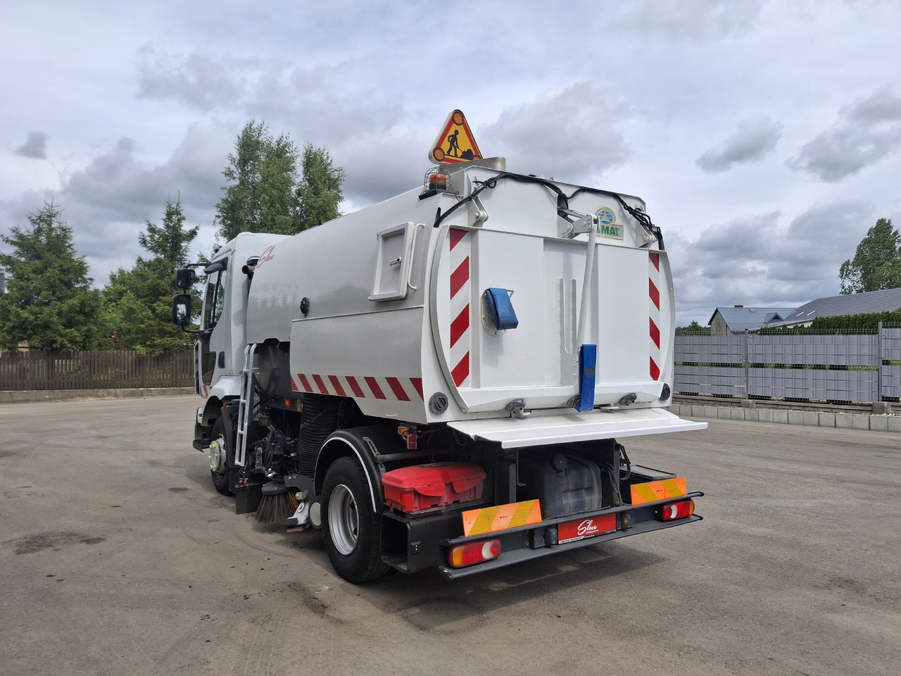 RENAULT Midlum 220 Zamiatarka Kehrmaschine Johnston L/R 2 Motoren 2 Silniki - Road sweeper: picture 3 RENAULT Midlum 220 Zamiatarka Kehrmaschine Johnston L/R 2 Motoren 2 Silniki - Road sweeper: picture 3