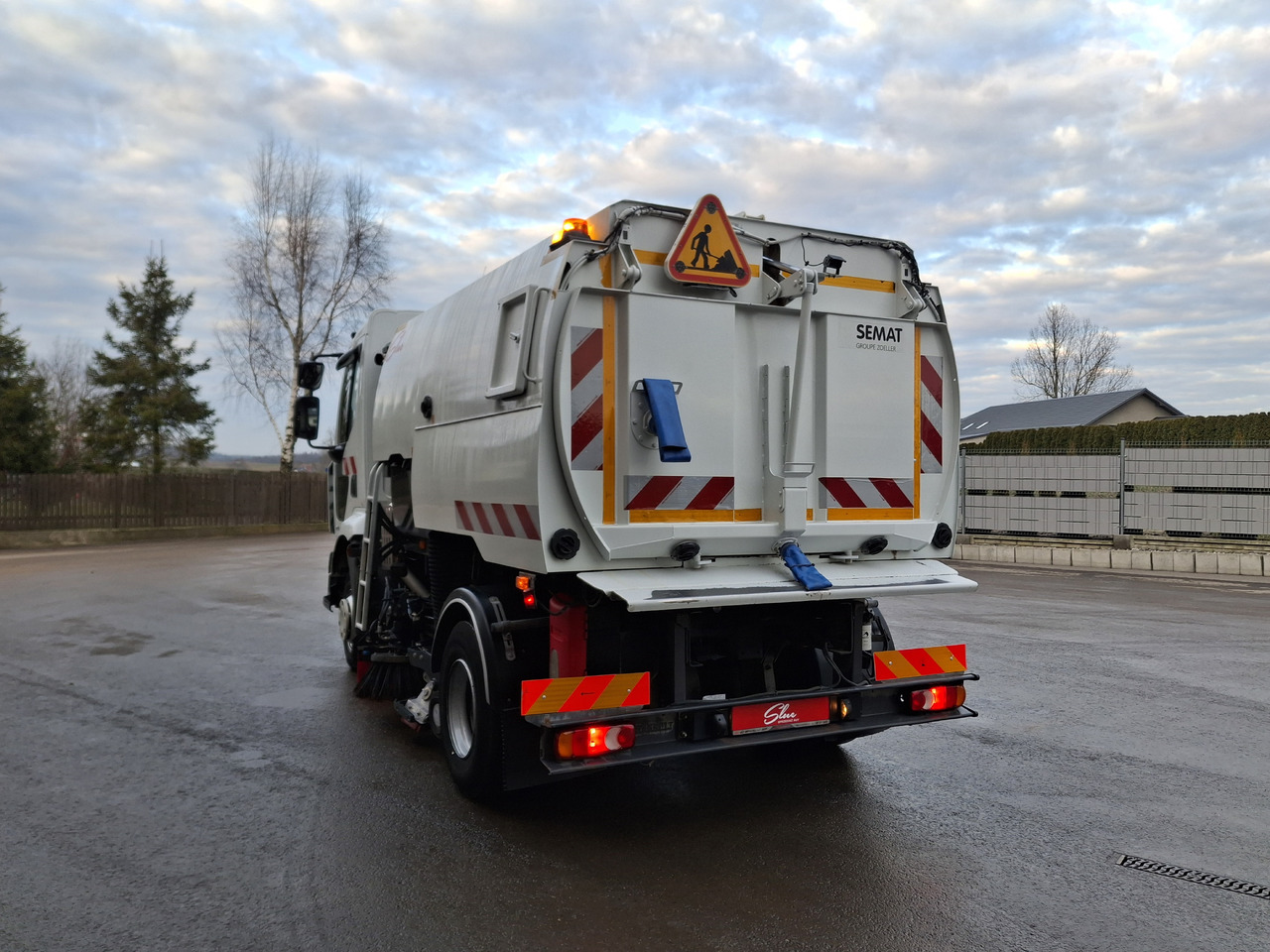 Renault Midlum 220 Karcher Zamiatarka Kehrmaschine 2013r - Road sweeper: picture 3 Renault Midlum 220 Karcher Zamiatarka Kehrmaschine 2013r - Road sweeper: picture 3