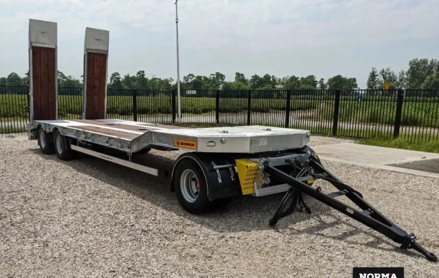 Scorpion 3 osie obrotnica - Low loader trailer: picture 1 Scorpion 3 osie obrotnica - Low loader trailer: picture 1