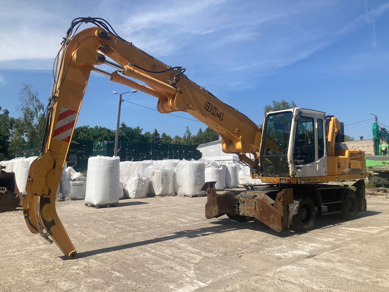 Liebherr A 904 Litronic - Waste/ Industry handler: picture 3 Liebherr A 904 Litronic - Waste/ Industry handler: picture 3