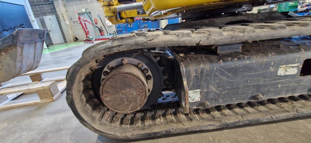 Komatsu PC 26 MR  - Mini excavator: picture 5 Komatsu PC 26 MR  - Mini excavator: picture 5
