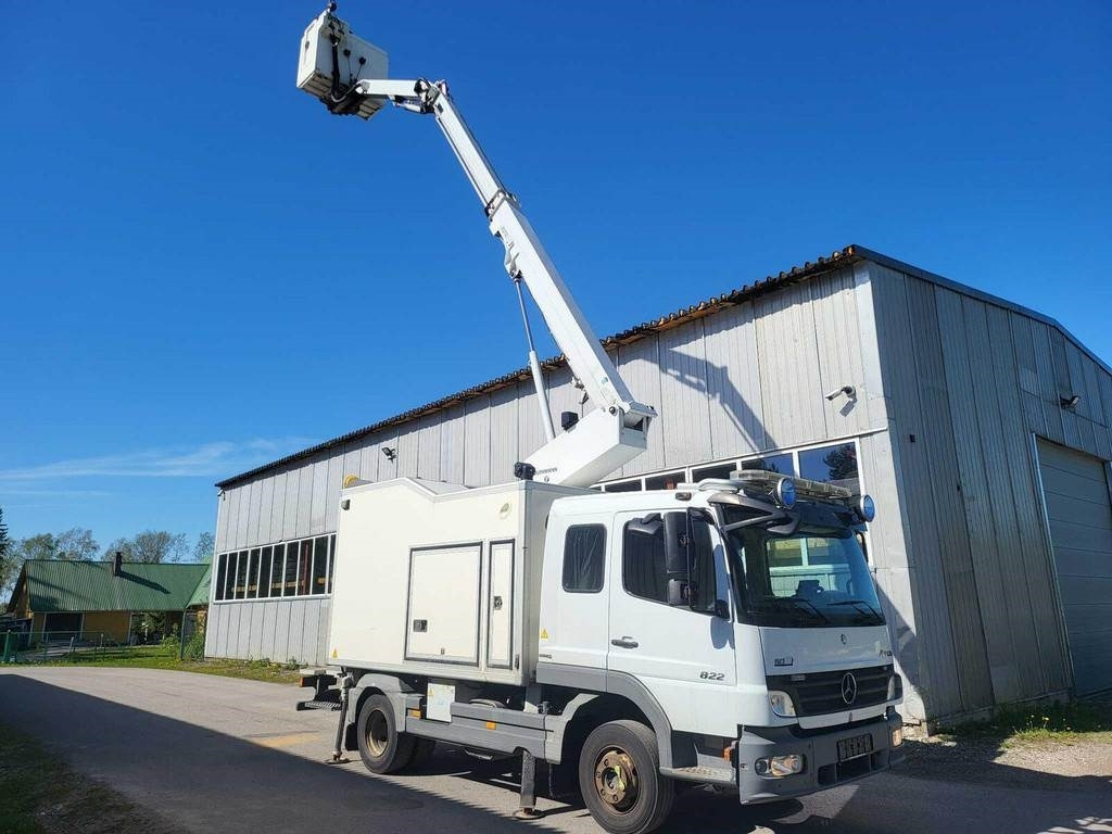 Mercedes-Benz ATEGO 822/ RUTHMANN STEIGER TK145  - Truck mounted aerial platform: picture 2 Mercedes-Benz ATEGO 822/ RUTHMANN STEIGER TK145  - Truck mounted aerial platform: picture 2