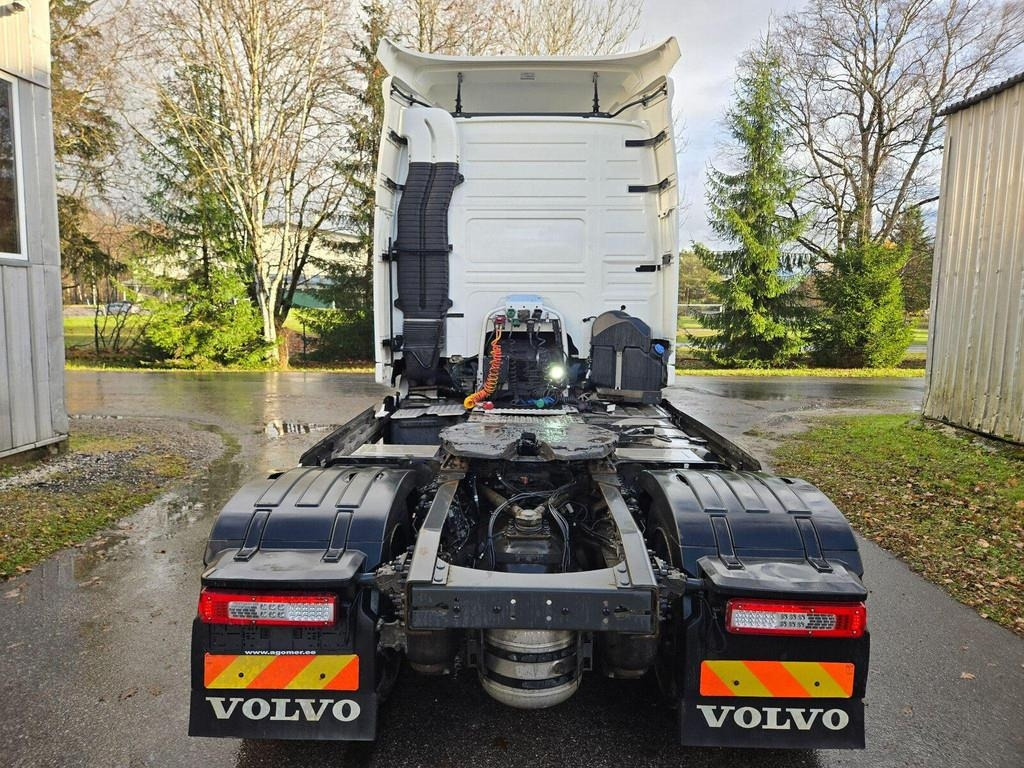 Volvo FM500 4X2 - Tractor unit: picture 3 Volvo FM500 4X2 - Tractor unit: picture 3