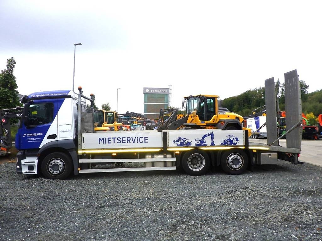 Mercedes-Benz Antos 2533 L Maschinentransporter - Autotransporter truck: picture 2 Mercedes-Benz Antos 2533 L Maschinentransporter - Autotransporter truck: picture 2