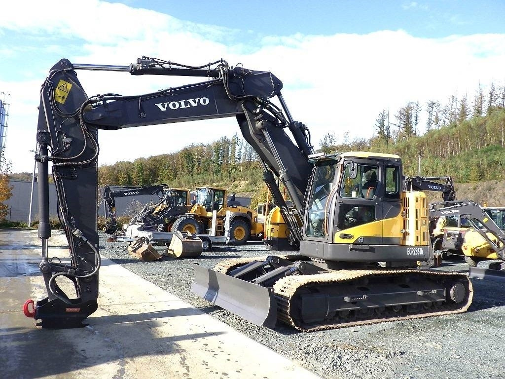 Volvo ECR 235 D - Crawler excavator: picture 1 Volvo ECR 235 D - Crawler excavator: picture 1