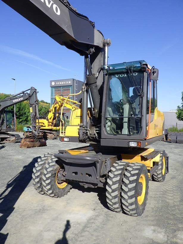 Volvo EW 180 C - Wheel excavator: picture 2 Volvo EW 180 C - Wheel excavator: picture 2