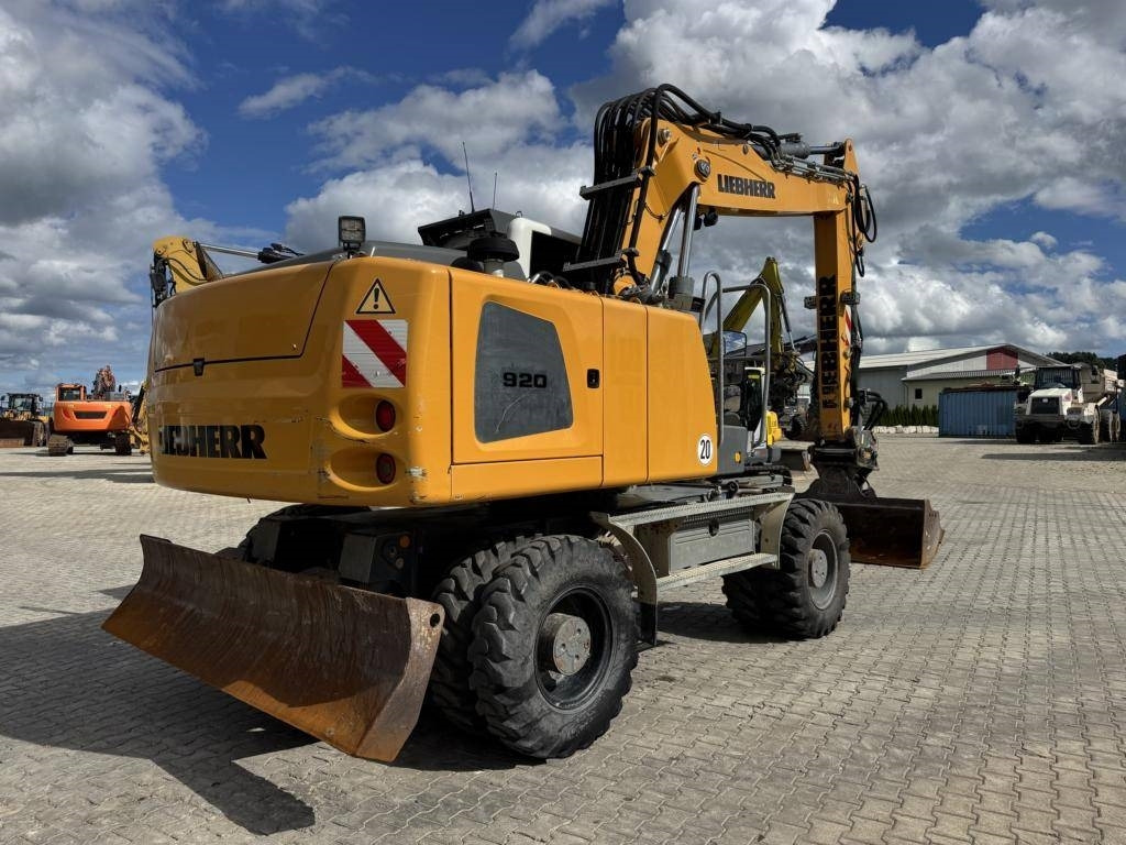Liebherr A 920 Litronic  - Wheel excavator: picture 2 Liebherr A 920 Litronic  - Wheel excavator: picture 2