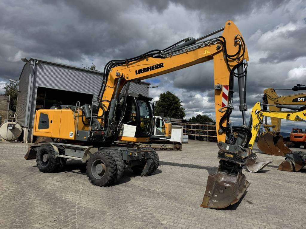 Liebherr A 920 Litronic  - Wheel excavator: picture 1 Liebherr A 920 Litronic  - Wheel excavator: picture 1