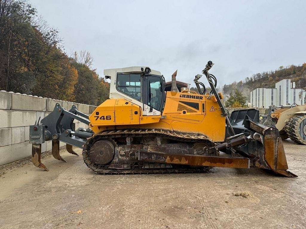 Liebherr PR 746 L  - Bulldozer: picture 4 Liebherr PR 746 L  - Bulldozer: picture 4