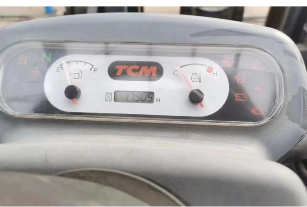 2021 TCM FD100ZB - Forklift: picture 4 2021 TCM FD100ZB - Forklift: picture 4