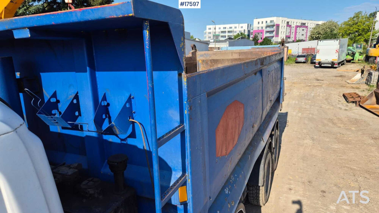 Tipper 2007 Scania P380: picture 8