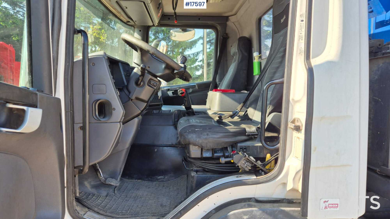 Tipper 2007 Scania P380: picture 15