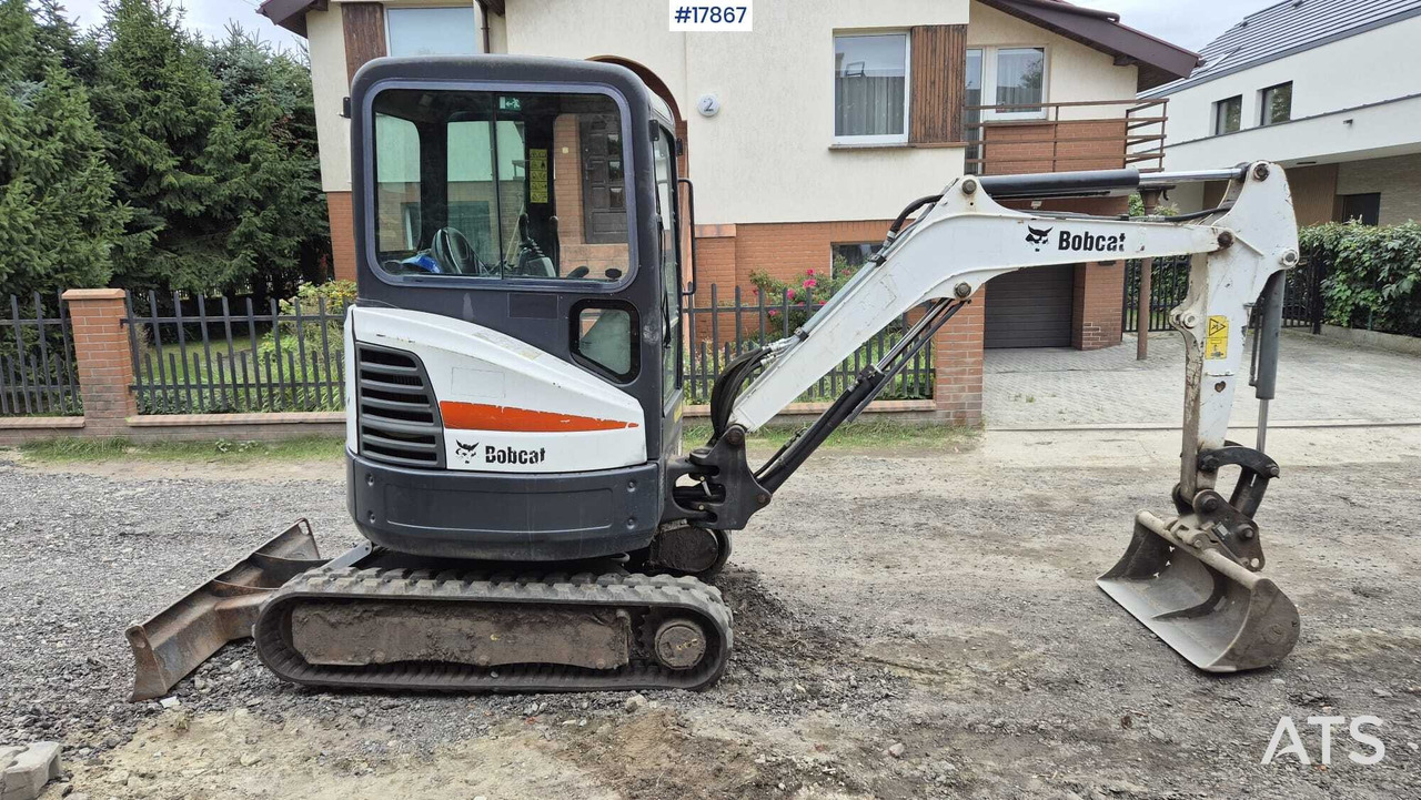 2015 Bobcat E25***EM - Mini excavator: picture 3 2015 Bobcat E25***EM - Mini excavator: picture 3