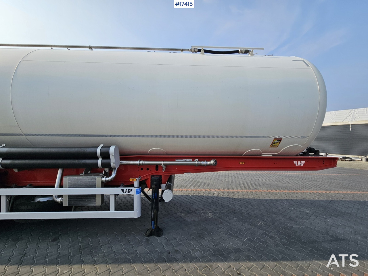 2018 Silo trailer Lag 0-3-TI - Tank semi-trailer: picture 4 2018 Silo trailer Lag 0-3-TI - Tank semi-trailer: picture 4