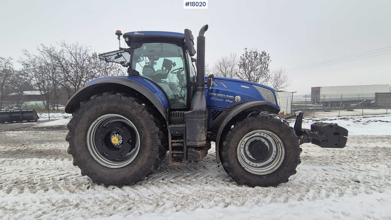 New Holland T7.315 AC agricultural tractor (2018) - Farm tractor: picture 4 New Holland T7.315 AC agricultural tractor (2018) - Farm tractor: picture 4