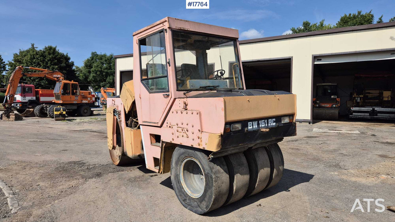 Single-drum road roller BOMAG BW 161AC (1990) - Combination roller: picture 5 Single-drum road roller BOMAG BW 161AC (1990) - Combination roller: picture 5