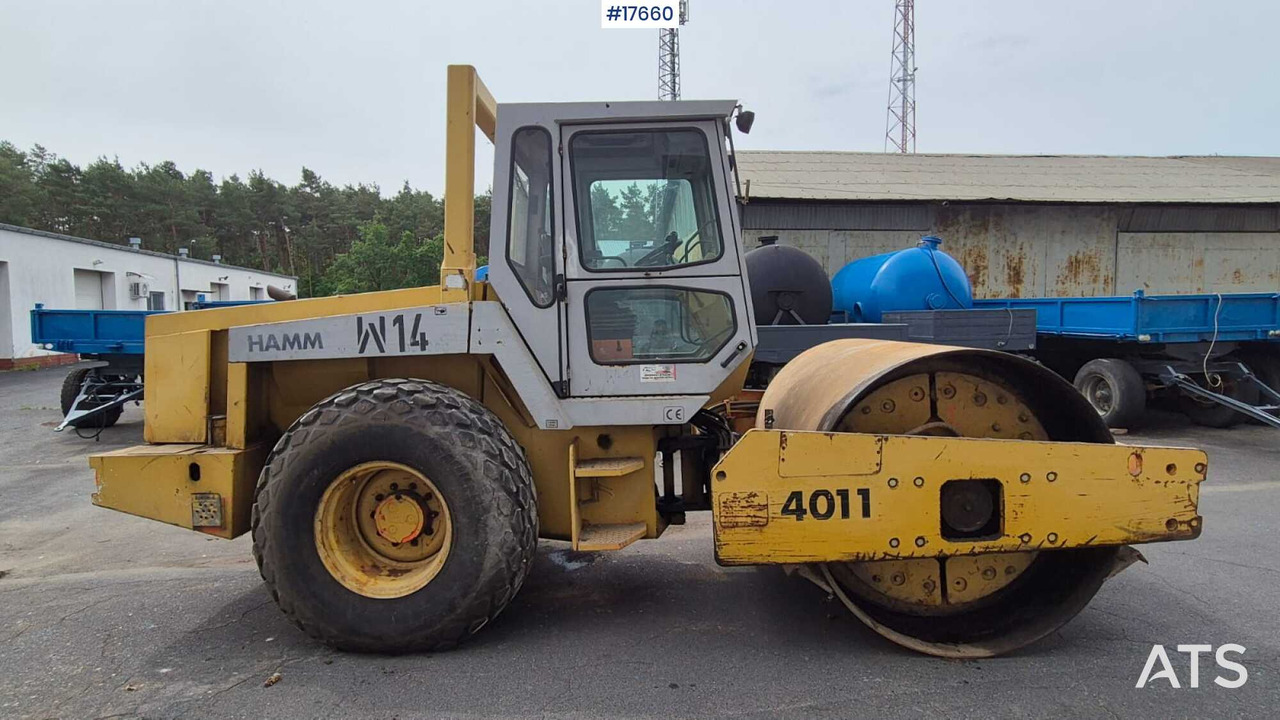 Walec HAMM 4011D (1996) - Compactor: picture 2 Walec HAMM 4011D (1996) - Compactor: picture 2