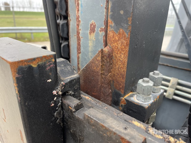 2000 Fenwick-Linde H40T-04 Reach Truck - Forklift: picture 4 2000 Fenwick-Linde H40T-04 Reach Truck - Forklift: picture 4