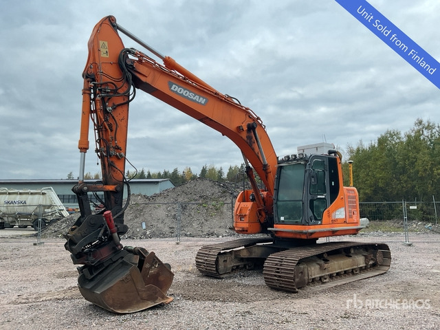 2012 Doosan DX235LCR Rupsgraafmachine - Crawler excavator: picture 1 2012 Doosan DX235LCR Rupsgraafmachine - Crawler excavator: picture 1