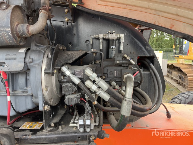 2013 JLG 860SJ 4WD Diesel Telescopic Boom Lift - Flail mower/ Mulcher: picture 5 2013 JLG 860SJ 4WD Diesel Telescopic Boom Lift - Flail mower/ Mulcher: picture 5