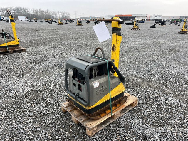 2016 Wacker Neuson DPU6555Heh Vibratory Plate Compactor - Vibratory plate: picture 1 2016 Wacker Neuson DPU6555Heh Vibratory Plate Compactor - Vibratory plate: picture 1