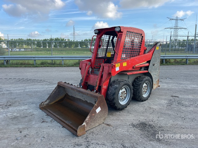 2017 Gehl Skid Steer Loader - Skid steer loader: picture 2 2017 Gehl Skid Steer Loader - Skid steer loader: picture 2