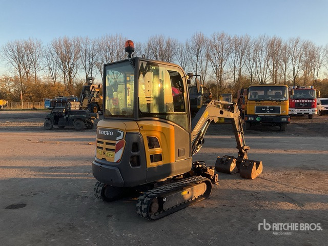 2017 Volvo EC20D Minigraafmachine: <6,6t - Mini excavator: picture 4 2017 Volvo EC20D Minigraafmachine: <6,6t - Mini excavator: picture 4