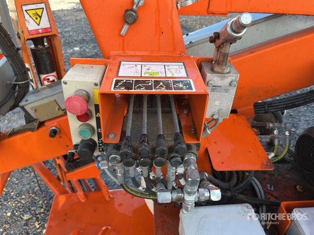 2019 Nifty-Lift 120TAC (Inoperable) Towable Lift - Trailer mounted boom lift: picture 5 2019 Nifty-Lift 120TAC (Inoperable) Towable Lift - Trailer mounted boom lift: picture 5