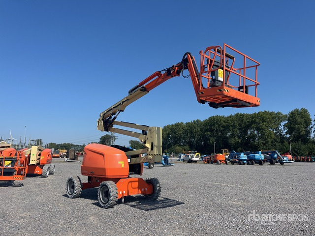 2021 JLG EC450AJ 2WD Electric Articulating Boom Lift - Articulated boom: picture 4 2021 JLG EC450AJ 2WD Electric Articulating Boom Lift - Articulated boom: picture 4