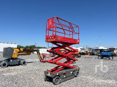 HAULOTTE COMPACT 8 Electric - Scissor lift: picture 1 HAULOTTE COMPACT 8 Electric - Scissor lift: picture 1