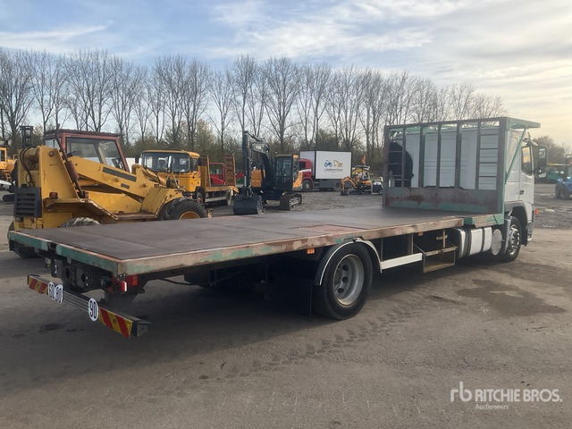 2002 Volvo FM280 4x2 Sleeper Flatbed Truck - Other machinery: picture 3 2002 Volvo FM280 4x2 Sleeper Flatbed Truck - Other machinery: picture 3