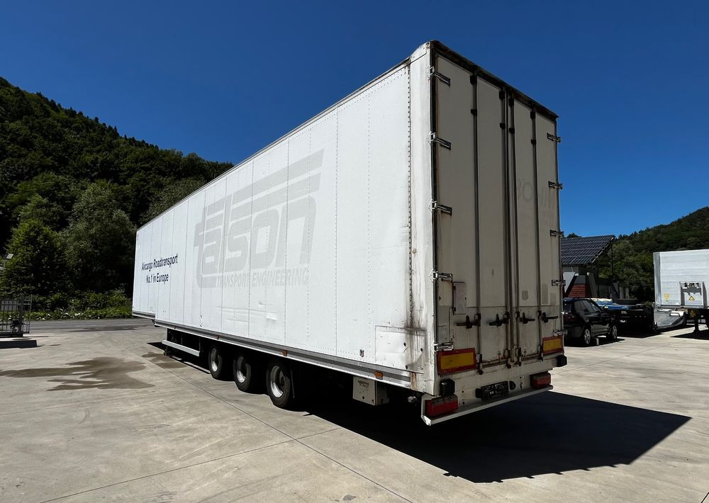 Talson Chłodnia Air Cargo // Carrier Maxima // 2006 Rok // Rolki // Przesyłki lotnicze // - Refrigerator semi-trailer: picture 4 Talson Chłodnia Air Cargo // Carrier Maxima // 2006 Rok // Rolki // Przesyłki lotnicze // - Refrigerator semi-trailer: picture 4