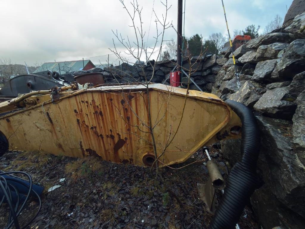 CAT 465 Excavator stick - Boom: picture 3 CAT 465 Excavator stick - Boom: picture 3