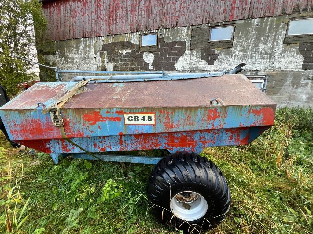 Slurry tanker GB 4.8 Guffen Fertilizer Spreader: picture 30