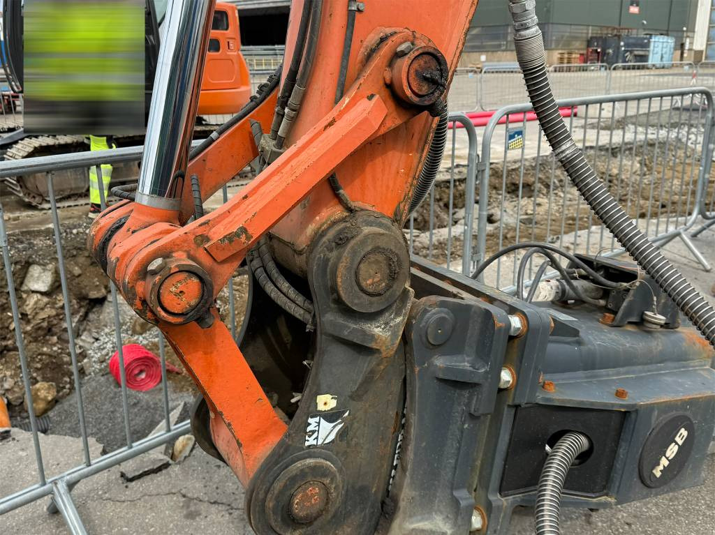 Hitachi ZX 140 W-3 leasing Hitachi ZX 140 W-3: picture 17