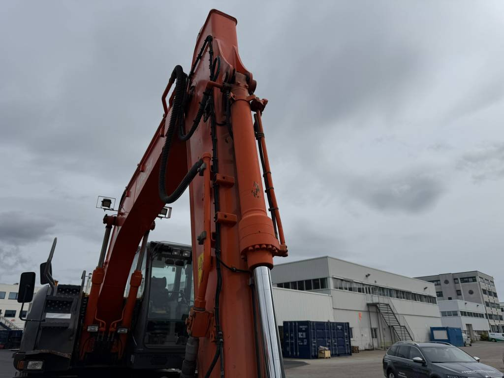 Hitachi ZX 140 W-3 leasing Hitachi ZX 140 W-3: picture 16