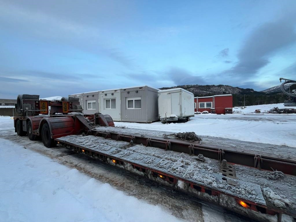 Vang ATHLS 3+1 Volvo FH16 750 Heavy Haul 8x2 - Low loader semi-trailer: picture 3 Vang ATHLS 3+1 Volvo FH16 750 Heavy Haul 8x2 - Low loader semi-trailer: picture 3
