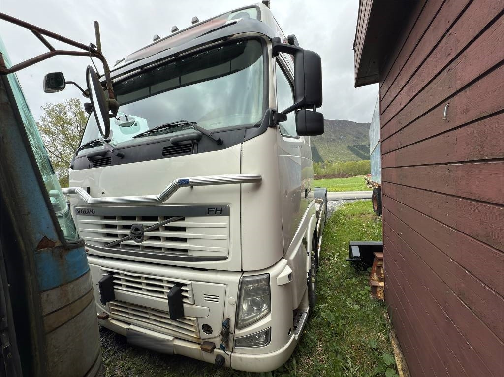 Volvo FH 540 - Hook lift truck: picture 2 Volvo FH 540 - Hook lift truck: picture 2