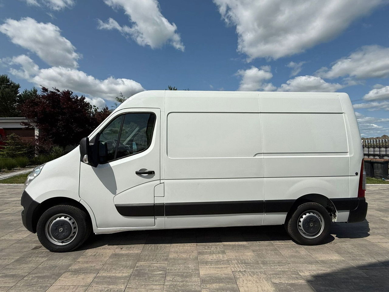 Renault Master 2.3 Blaszak Klimatyzacja Hak Kamera cofania - Panel van: picture 5 Renault Master 2.3 Blaszak Klimatyzacja Hak Kamera cofania - Panel van: picture 5